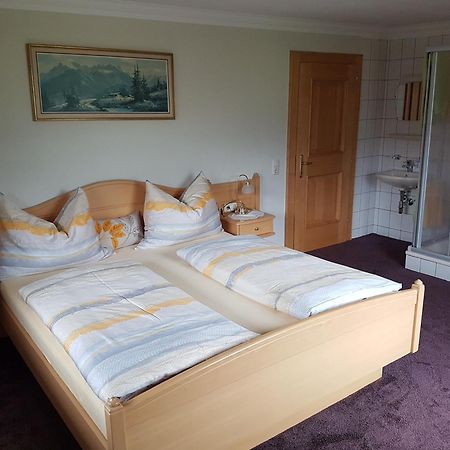 Haus Deutinger Hotel Piesendorf Kamer foto