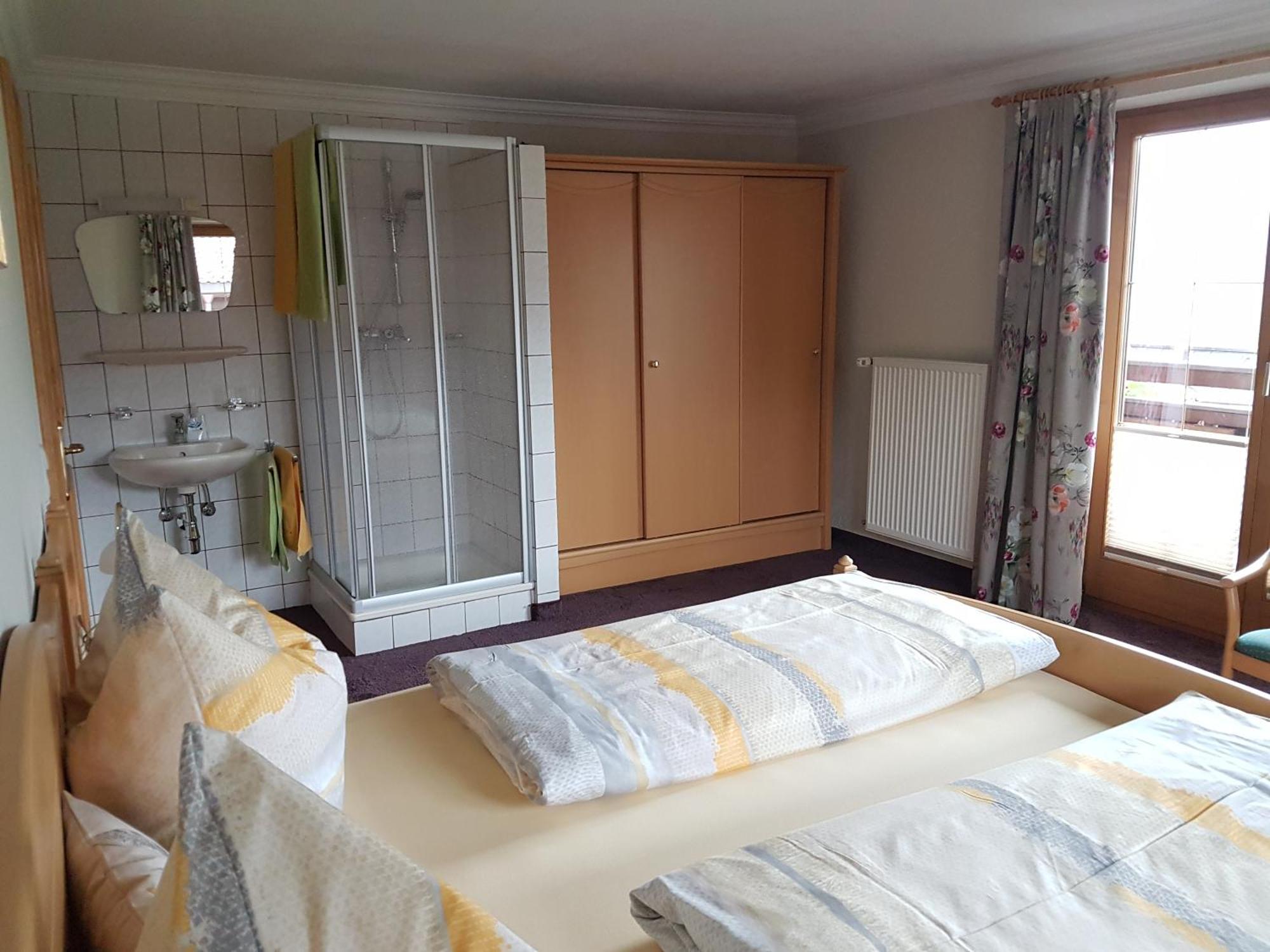 Haus Deutinger Hotel Piesendorf Kamer foto